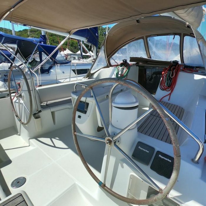 Praha | Sun Odyssey 42 photo 2