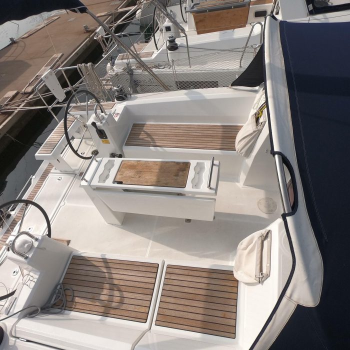 Abeona | Oceanis 35.1 photo 4