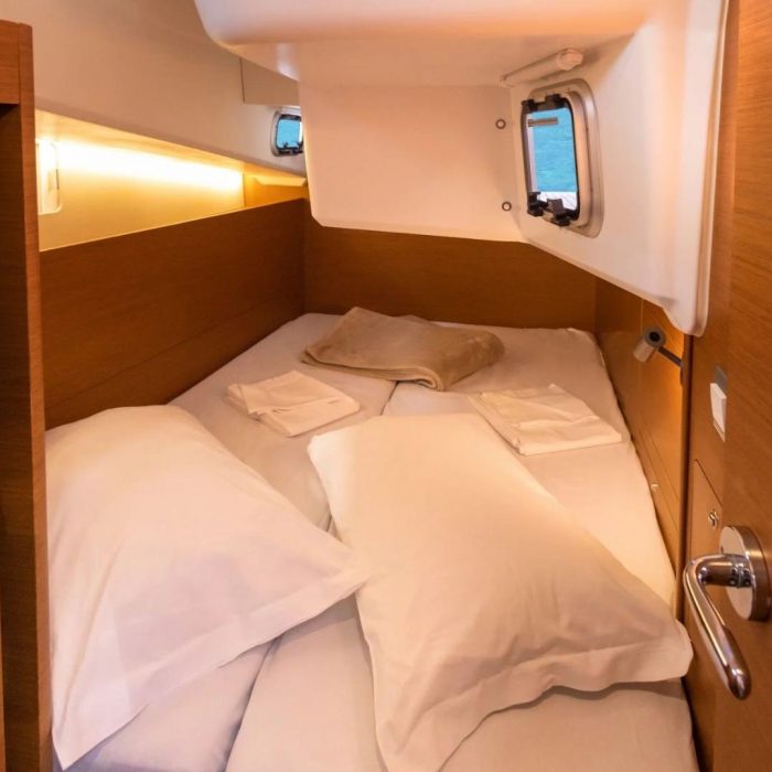 Teti | Sun Odyssey 410 photo 6