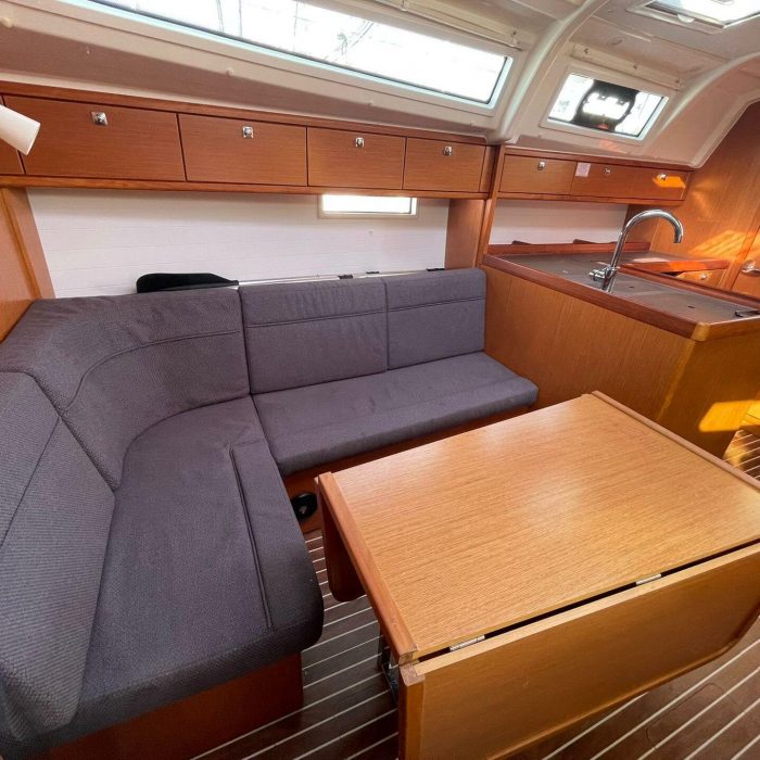 Francesca | Bavaria Cruiser 37 photo 6