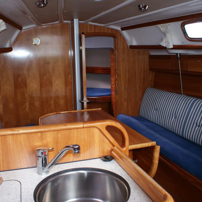 Ana | Bavaria 30 Cruiser photo 8