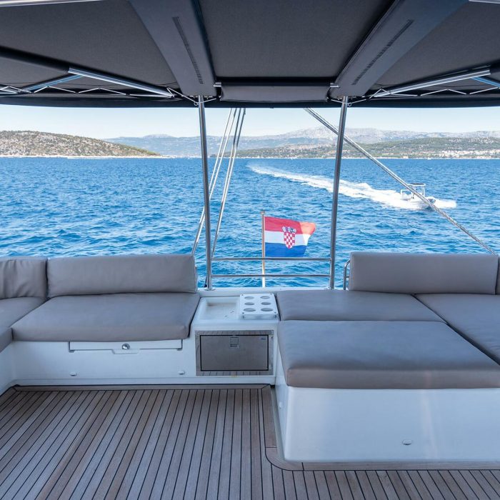Topaz | Lagoon 560 S2 photo 13