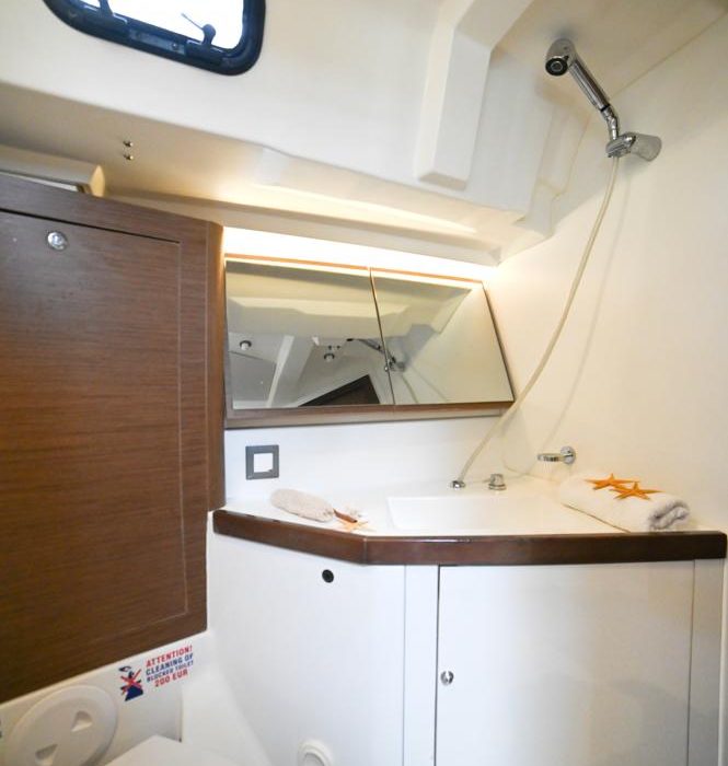 Andiamo | Oceanis 46.1 photo 27