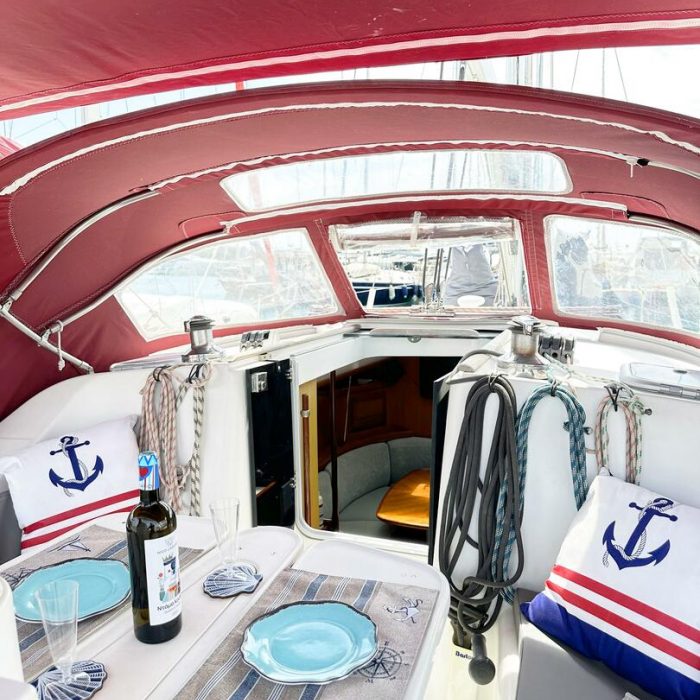 Argo | Oceanis 393 photo 6