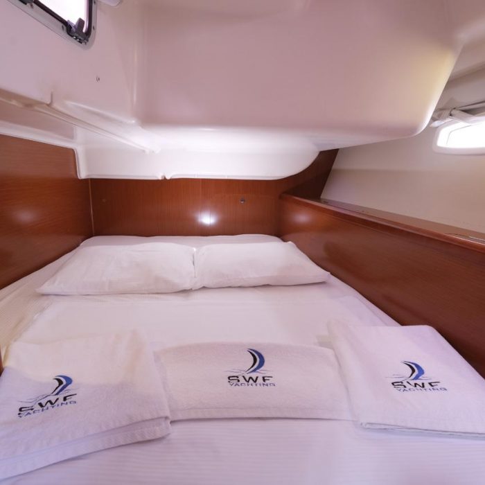 Nar | Oceanis 40 photo 13