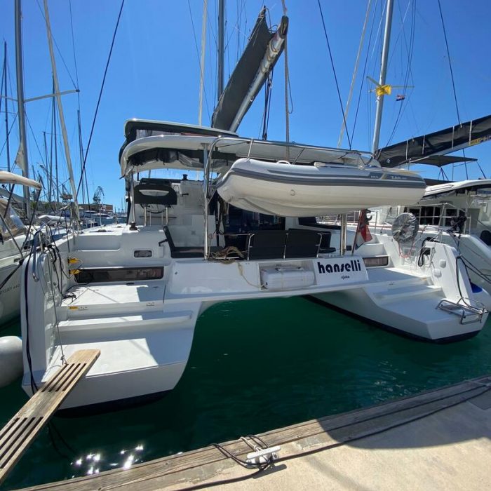 Hanselli | Lagoon 42 photo 3