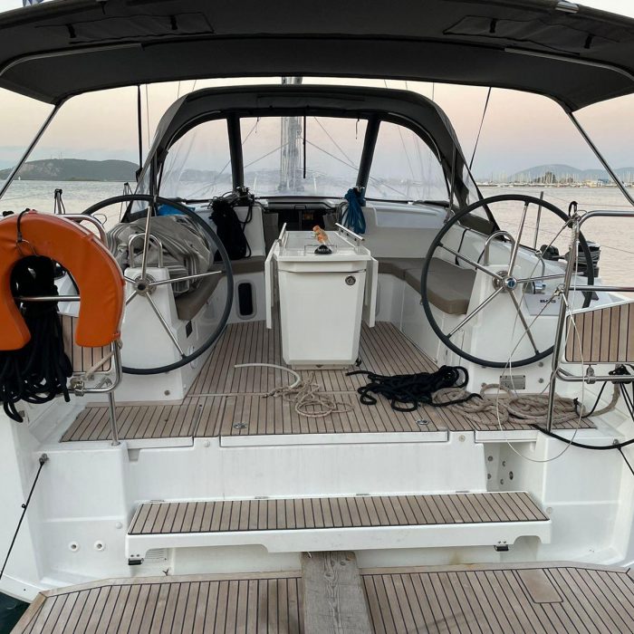 Aurora | Oceanis 40.1 photo 2