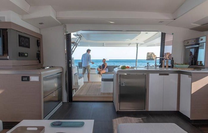Diadem | Fountaine Pajot Elba 45 photo 2