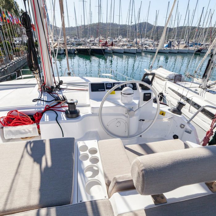 Sail Solaris | Bali Catspace photo 5