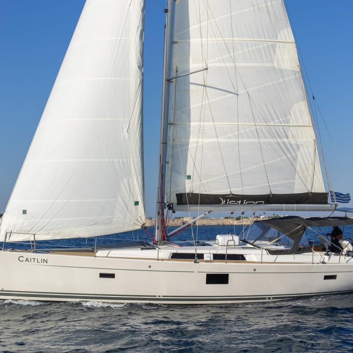 Caitlin of Lorne | Hanse 455 photo 5