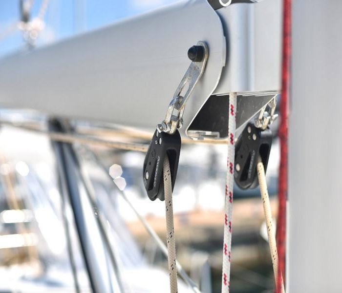MR. WHITE | Oceanis 46.1 photo 9