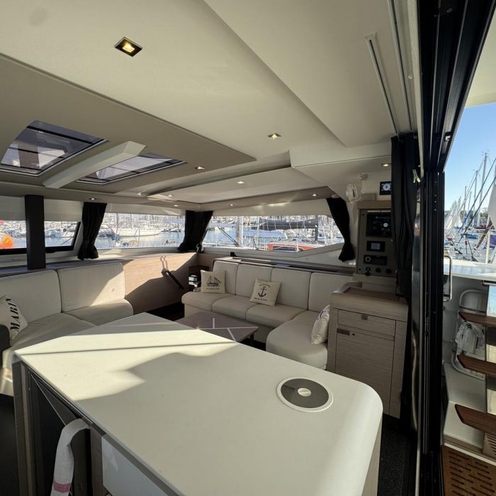 Maeva | Fountaine Pajot Aura 51 photo 12