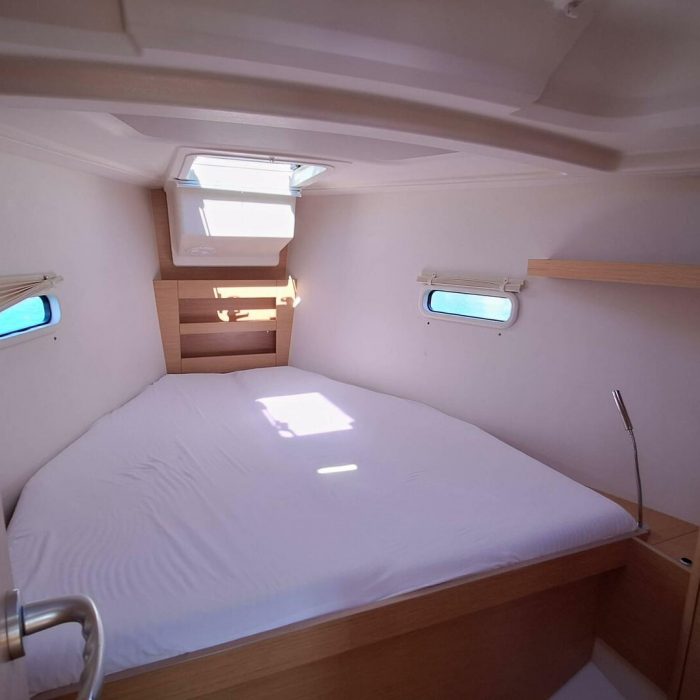 Sunny Day | Hanse 388 photo 24