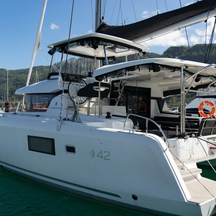 Athena Pearl | Lagoon 42 photo 2