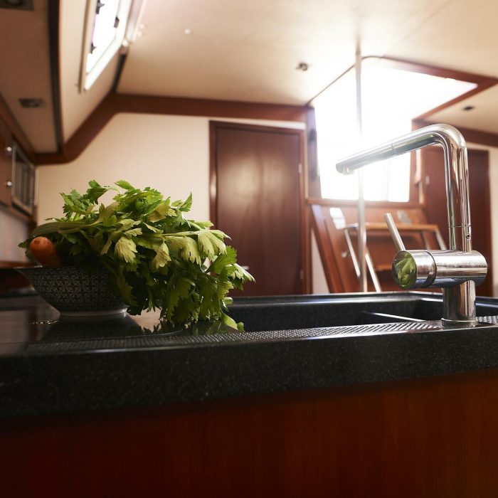 Yannis 65 s | Hanse 540e photo 10