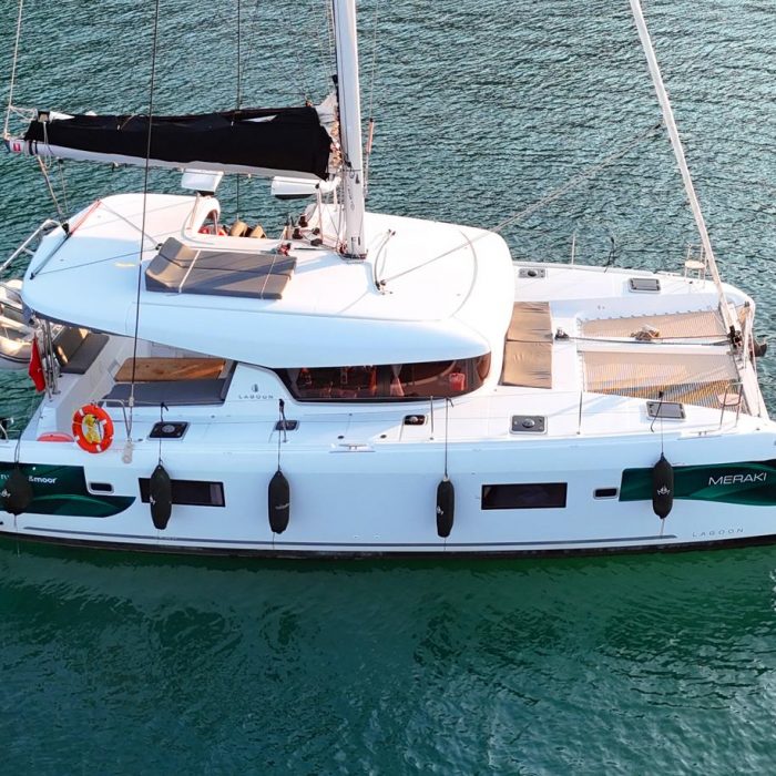 Meraki | Lagoon 42 photo 1