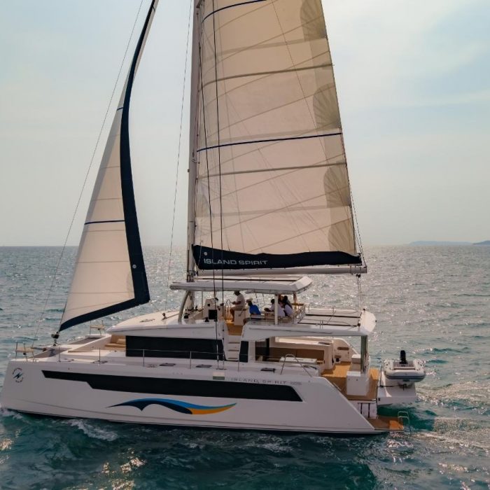 Electric E-Motion | Island Spirit 525E photo 1