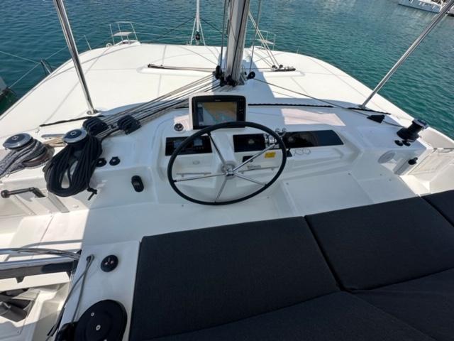 Mira | Lagoon 46 photo 5