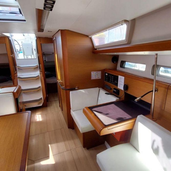 Para Elli | Sun Odyssey 419 photo 6