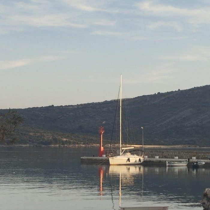 Ra | Bavaria 38 photo 12