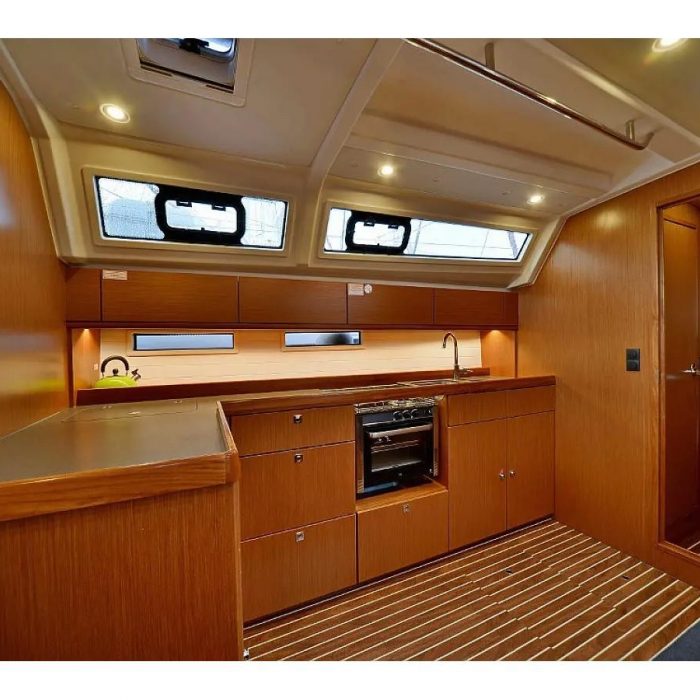 Bavaria Cr46 2018 | Bavaria Cruiser 46 photo 2