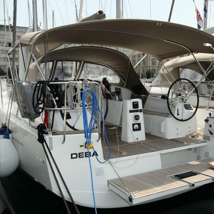 Deba | Sun Odyssey 410 photo 3