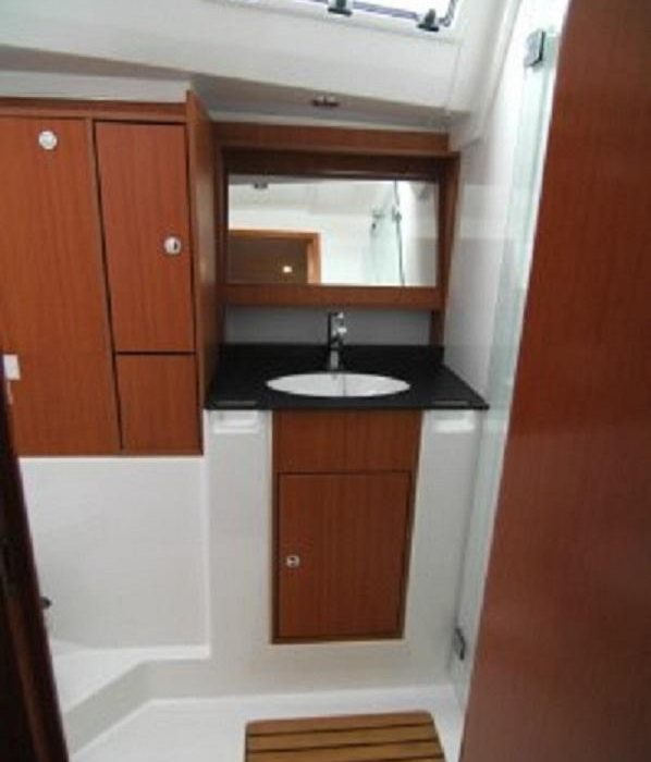 Zaurak | Bavaria Cruiser 50 photo 13
