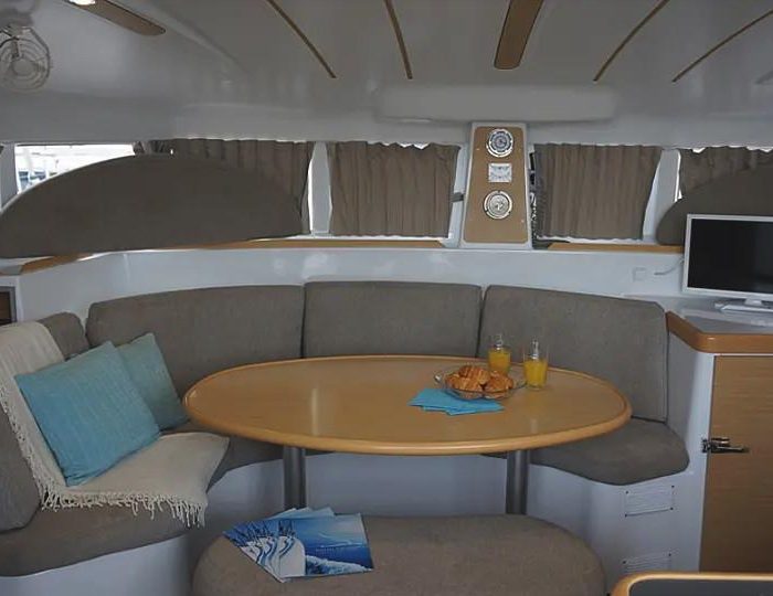 Dido | Lagoon 380 S2 photo 7