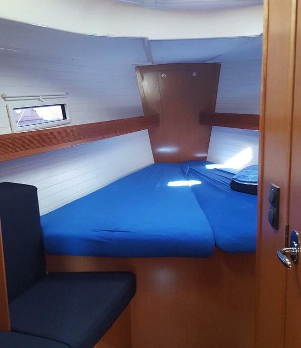 Inipi | Bavaria Cruiser 40 photo 9