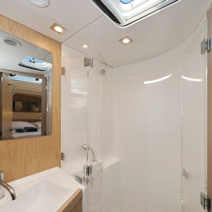 Barbarella | Oceanis 45 photo 27