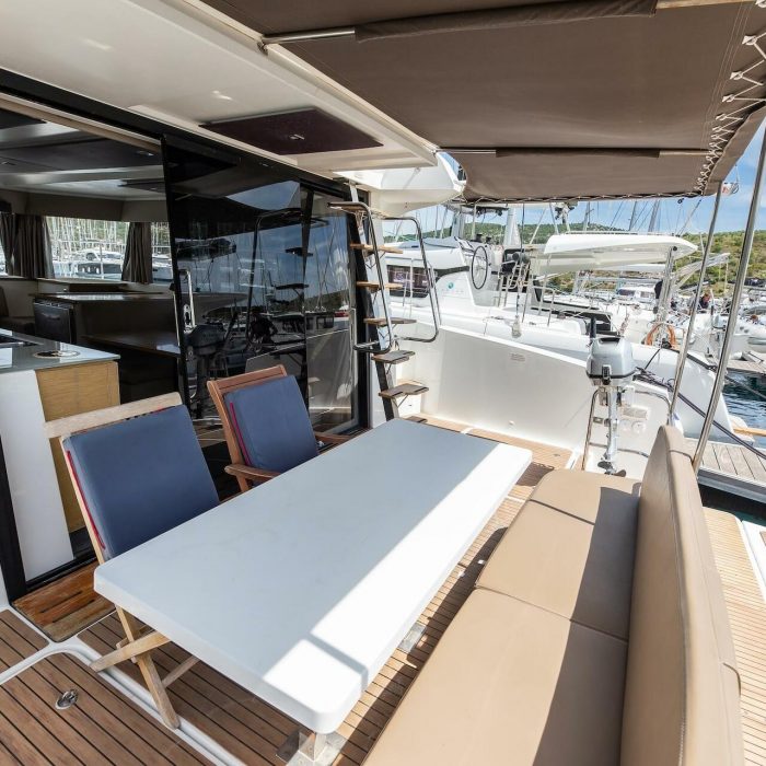 Dream Star | Fountaine Pajot MY 37 photo 12