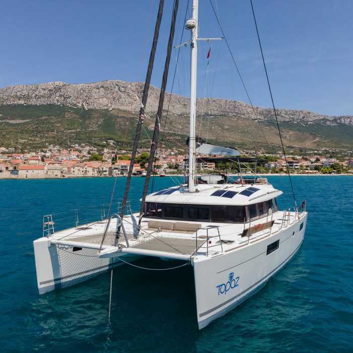 Topaz | Lagoon 560 S2 photo 14