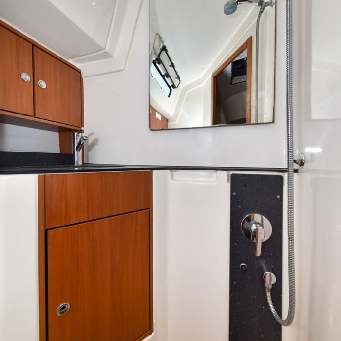 Controvento | Bavaria Cruiser 45 photo 43