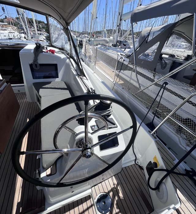 Tu Tamo 3 | Sun Odyssey 410 photo 2