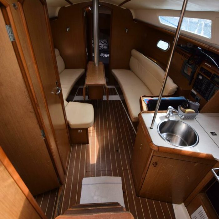 Carmen | Sun Odyssey 32i photo 7