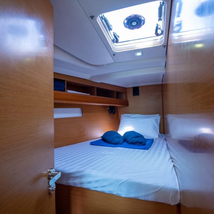 Aurora Belle | Sun Odyssey 469 photo 20