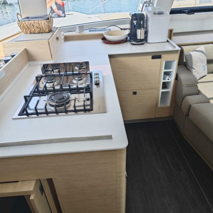 Caramita | Fountaine Pajot Elba 45 photo 15