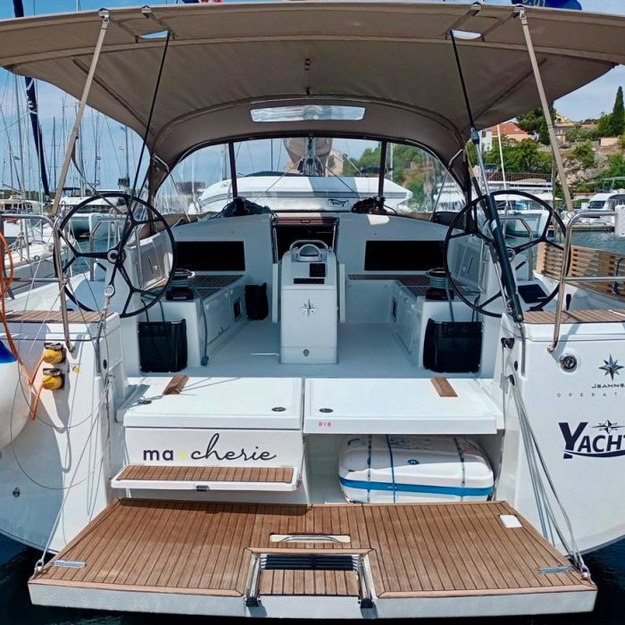 MA CHERIE | Sun Odyssey 490 photo 3