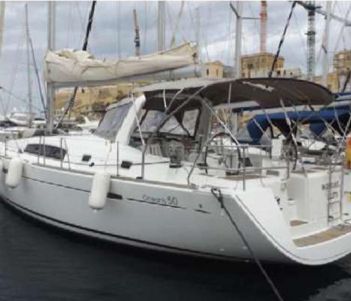 In Compliance | Oceanis 50 Family photo 3