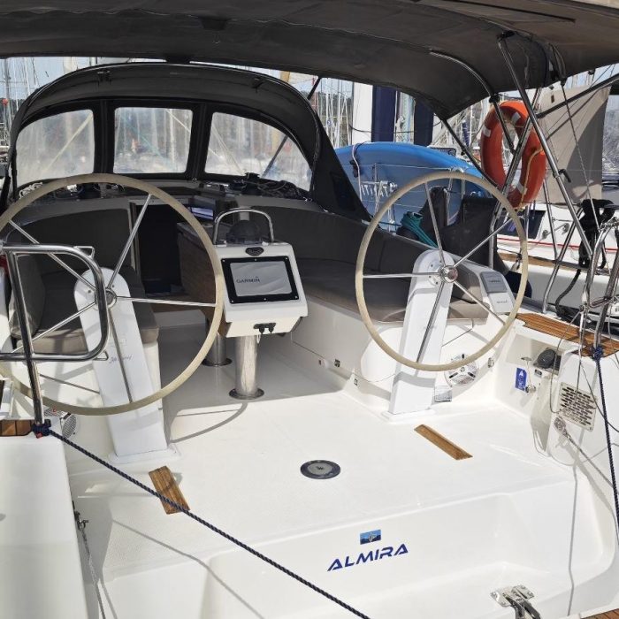 Almira | Bavaria Cruiser 37 photo 6