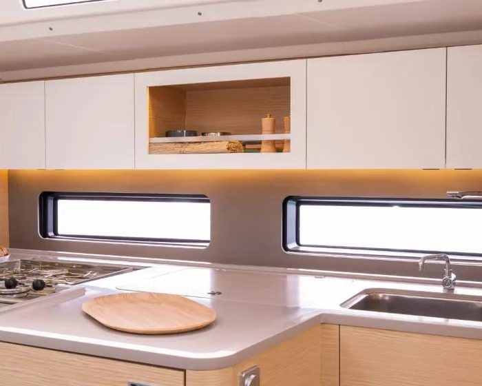 Sunsail 41.3 Premium | Dufour 41 photo 6