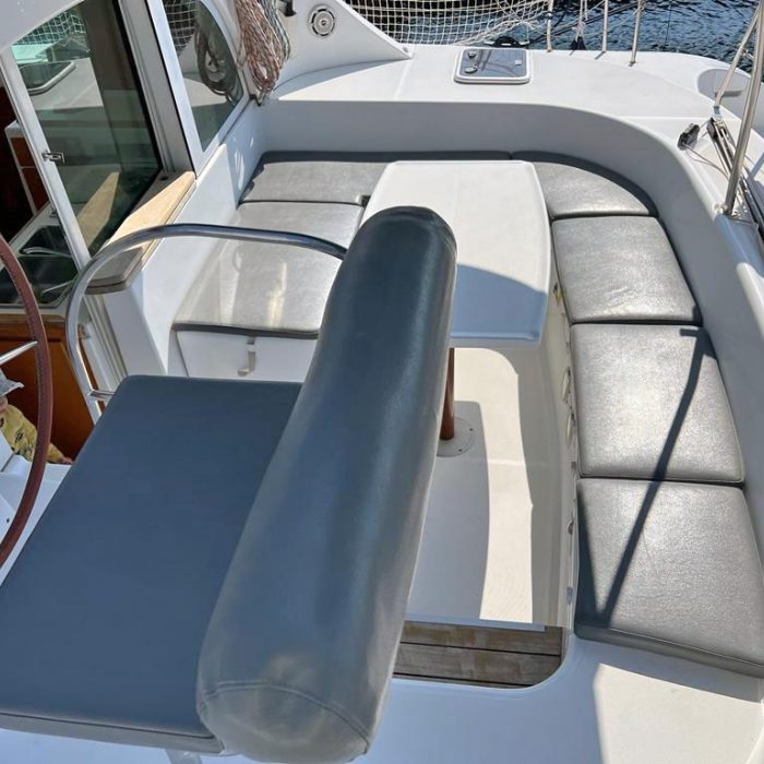 Relax | Lagoon 380 S2 photo 12