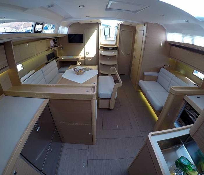 Avalon II | Dufour 460 Grand Large photo 10