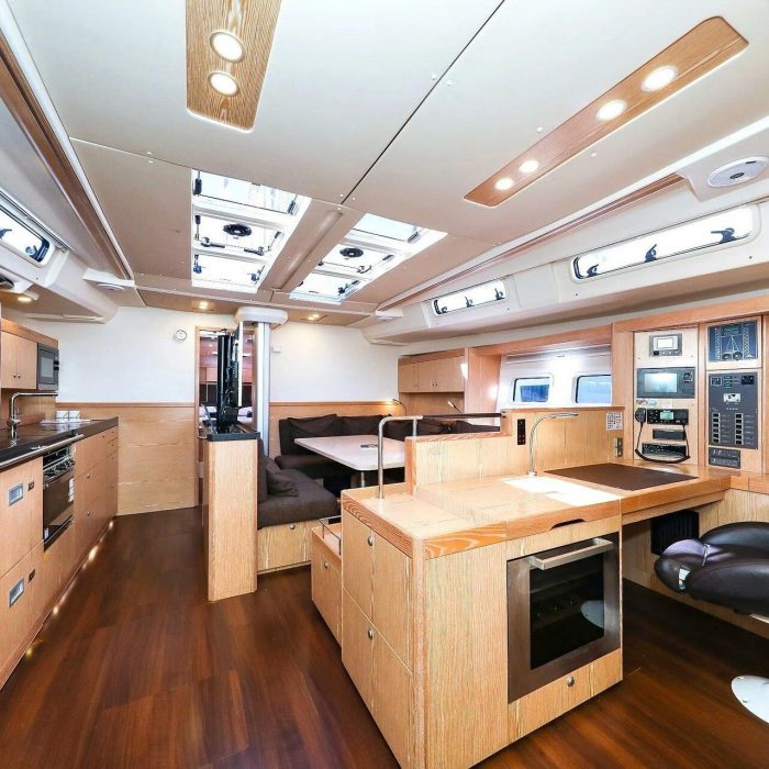 Premium | Hanse 575 photo 23