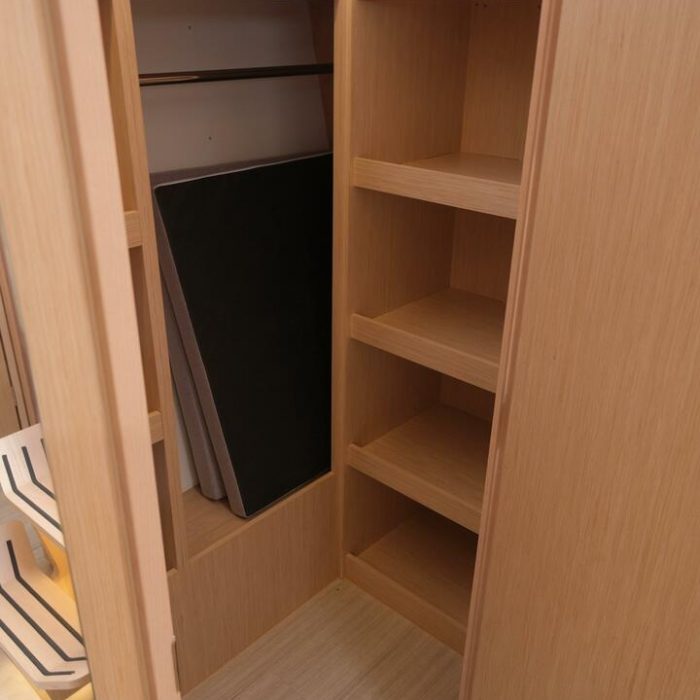 Daviana | Bavaria C46 photo 12