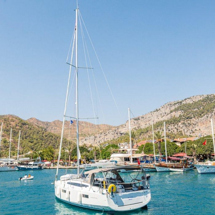 Feel The Magic | Sun Odyssey 410 photo 4