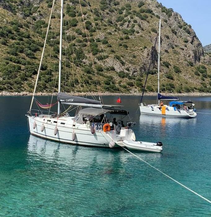 Lapin | Cyclades 43 photo 2