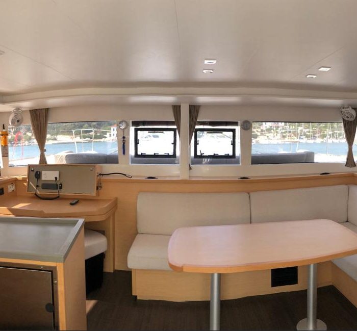 Aristofanis | Lagoon 450 Fly photo 7