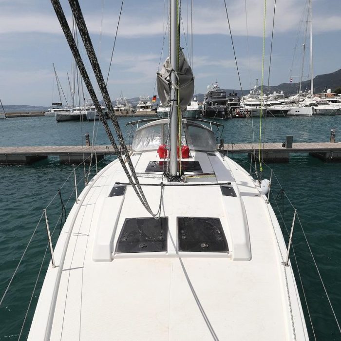 Purple Rain | Hanse 455 photo 4
