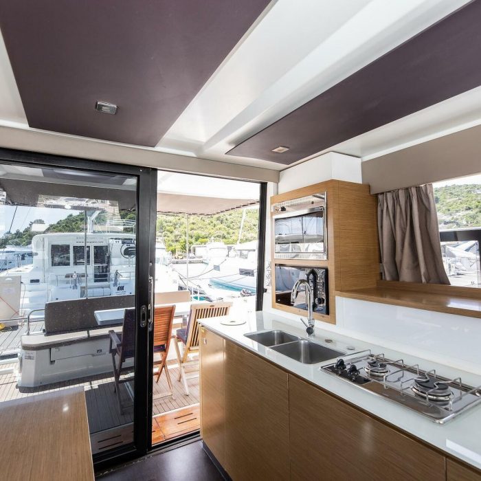 Dream Star | Fountaine Pajot MY 37 photo 20